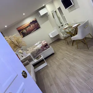 Appartement La Dimora Dei Sogni Sedil Capuano, Naples